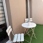 Petit Chez Moi Avec Parking * Nîmes
