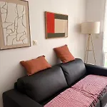 Apartment Petit Chez Moi Avec Parking Nîmes