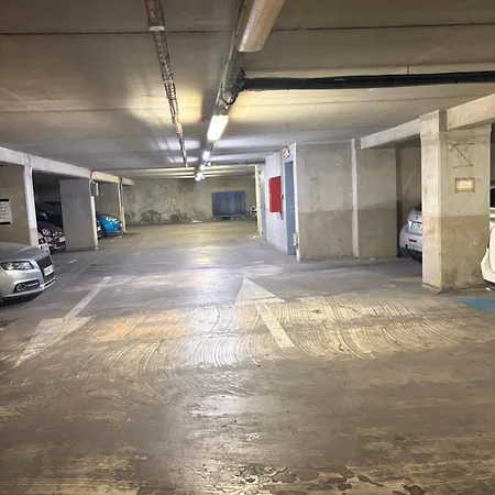 Petit Chez Moi Avec Parking Apartment