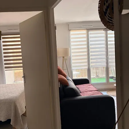 Petit Chez Moi Avec Parking 아파트