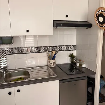 Petit Chez Moi Avec Parking 아파트 님